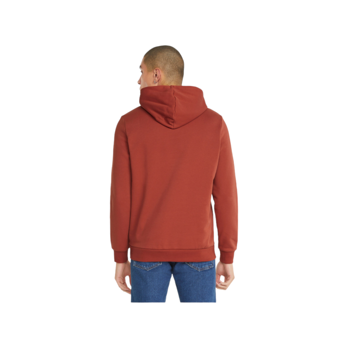 851 9C | The Puma Essential Embroidery Logo Hoodie in Red offers a bold, eye-catching design that stands out in any setting. Made with soft, premium fabric, this hoodie ensures you stay comfortable while showcasing Puma's iconic style.