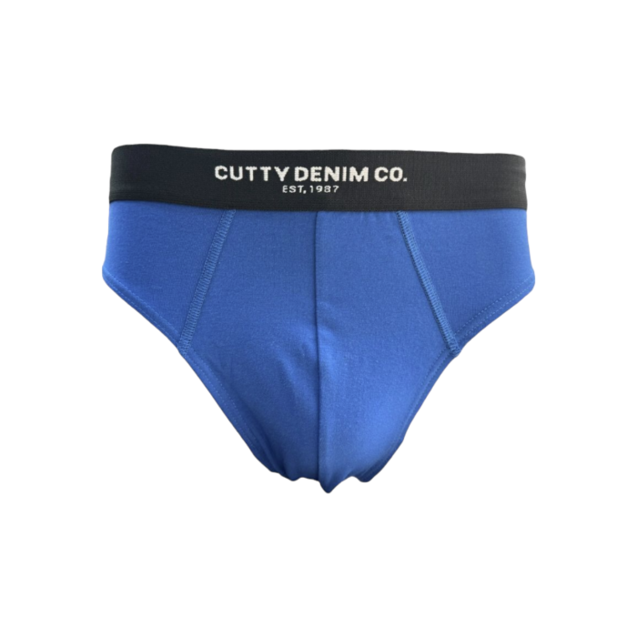 139 1E | The Cutty Cotton Briefs 3-Pack in Emerald, Black, and Blue delivers ultimate comfort with a soft, breathable cotton blend and a snug, tailored fit. Featuring durable construction, moisture-wicking fabric, and a secure waistband, these briefs offer all-day support and a stylish look.