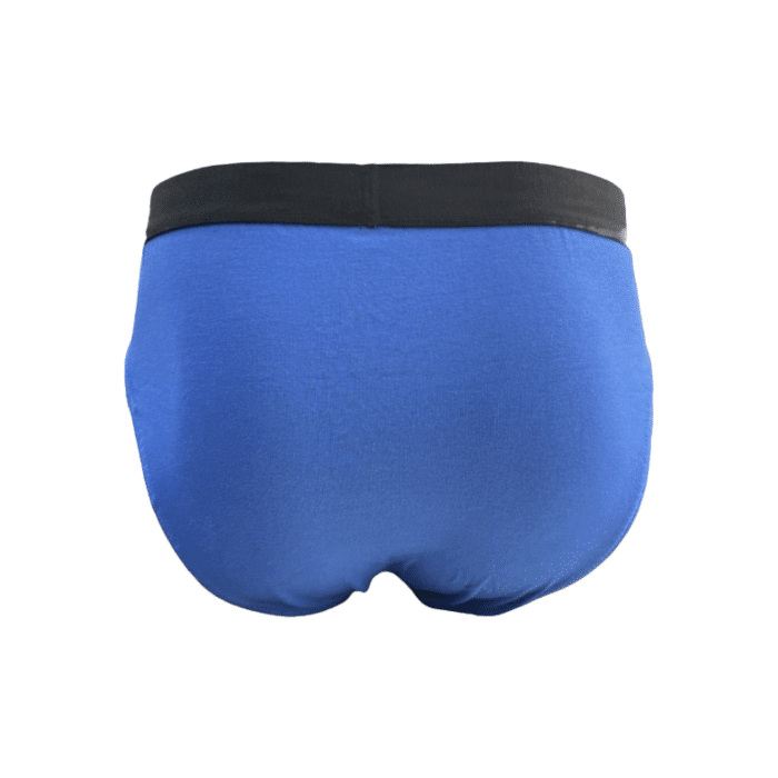 139 6D | The Cutty Cotton Briefs 3-Pack in Navy, Blue and Emerald delivers ultimate comfort with a soft, breathable cotton blend and a snug, tailored fit. Featuring durable construction, moisture-wicking fabric, and a secure waistband, these briefs offer all-day support and a stylish look.