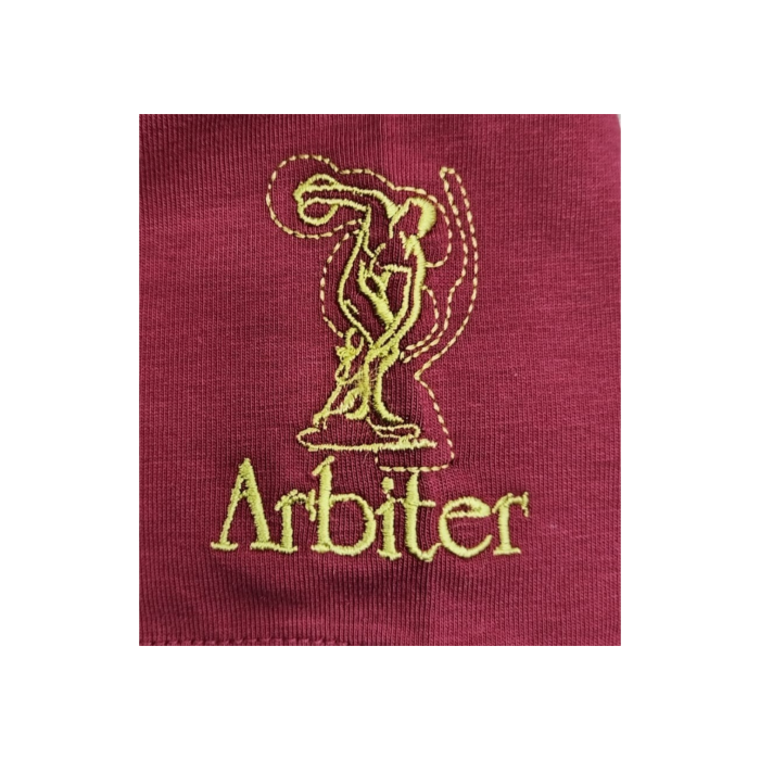 512 1B | The Arbiter Golf T-Shirt Articolo in Burgundy combines premium comfort with sleek style, making it ideal for both on and off the golf course. Crafted from high-quality materials, this shirt offers excellent breathability and a sophisticated look that elevates your game.