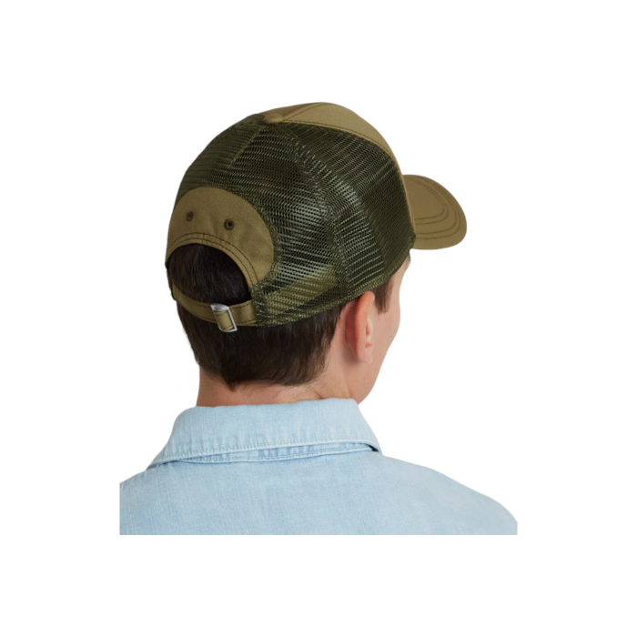 860 24B | The G Star Cap Embro Baseball Trucker Smoke Olive combines rugged style with everyday functionality, making it a versatile accessory for any wardrobe. Crafted from durable materials and featuring the signature G Star logo, this cap offers a sleek, understated look while providing a comfortable fit and lasting wear.