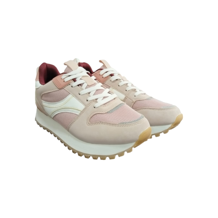 1033 4B | The Gino Paoli Dad Sneaker in Pink and White is a chic and versatile ladies' shoe that combines classic design with modern comfort. Its neutral tones effortlessly complement any casual or sporty outfit, while the cushioned sole ensures all-day support and ease with every step.