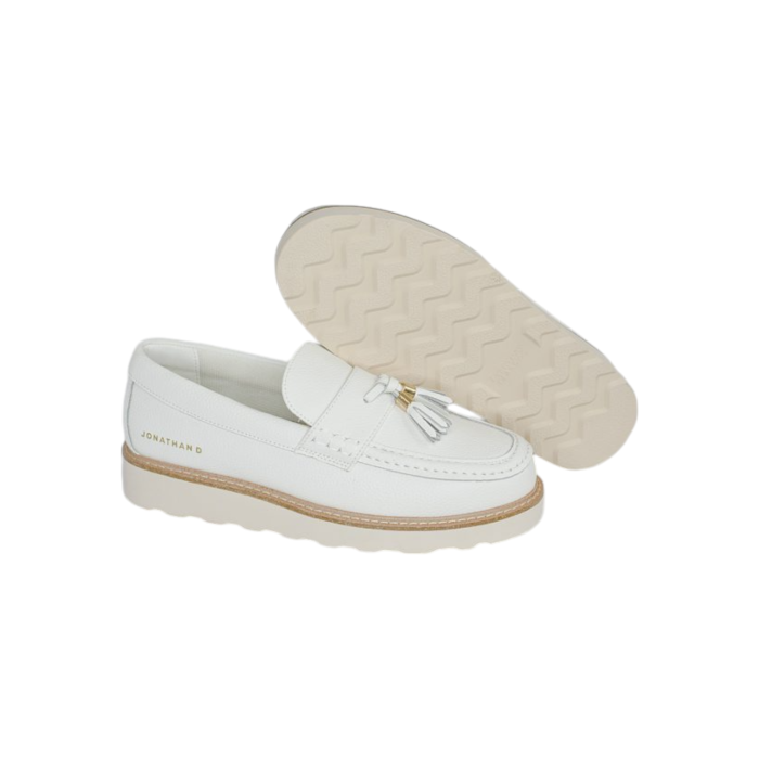 55 48B | The Jonathan D Scout Tassel PU Leather shoes in White color effortlessly combine sophistication and modern style, making them a versatile addition to any wardrobe. Crafted from high-quality PU leather with a sleek tassel detail, these shoes offer a polished look that's perfect for both formal occasions and smart-casual outfits.