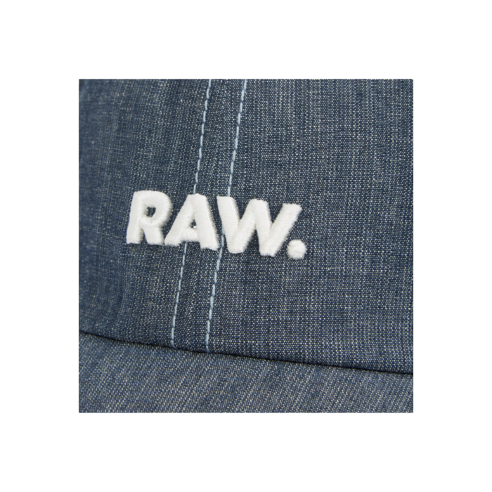 860 27A | The G Star Cap Avernus Raw Aw Baseball in Rinsed Blue combines rugged style with everyday functionality, making it a versatile accessory for any wardrobe. Crafted from durable materials and featuring the signature G Star logo, this cap offers a sleek, understated look while providing a comfortable fit and lasting wear.