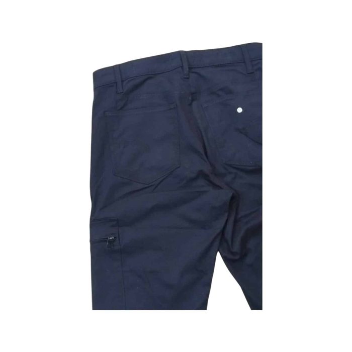 1020 3C | The G-Star Skinny Chino Cargo 2.0 in Osaka Blue seamlessly blends modern style with practical functionality, featuring a sleek, skinny fit that flatters the silhouette while incorporating stylish cargo pockets for added utility. Made from a premium cotton blend with a hint of elastane, these chinos offer exceptional comfort and flexibility, ensuring you can move freely throughout your day without sacrificing style. With its rich Osaka Blue color and versatile design, this pair of chinos easily transitions from casual outings to more polished events, making it a must-have staple for any contemporary wardrobe.