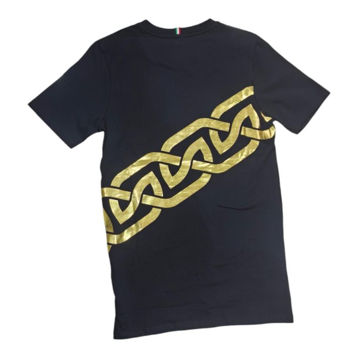 11 76 C | The <strong>Rossimoda Crew Tee Lux Gemme</strong> in Black and Gold blends elegance with modern flair, featuring a sleek black base adorned with shimmering gold gem-like accents. Crafted from premium, breathable fabric, this tee offers a comfortable fit that maintains its shape, making it perfect for both casual and upscale occasions. Its luxurious detailing and versatile design ensure you can effortlessly transition from day to night, all while making a bold, stylish statement.