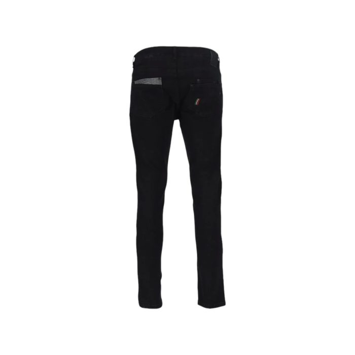 13 7A | The Rossimoda Jeans Skinny Black offer a sleek, figure-flattering fit designed to enhance your silhouette while providing lasting comfort. Made from high-quality, slightly stretchy fabric, these jeans move with your body, ensuring ease of wear throughout the day. Their timeless black color makes them a versatile wardrobe staple, perfect for both casual outings and more polished, dressed-up occasions.