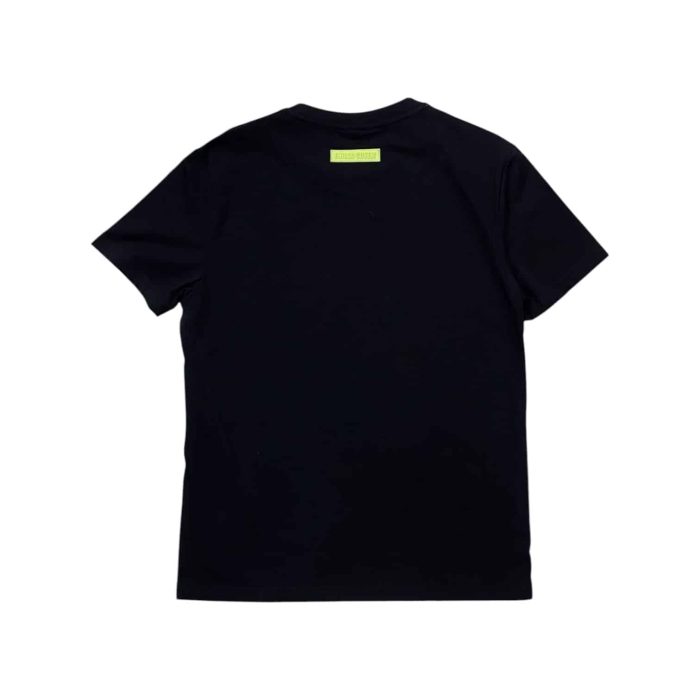 559 157B | The Enrico Crew T-Shirt Double Logo in black and yellow effortlessly combines bold style with everyday comfort, featuring a striking double logo design that pops against the sleek black fabric. Made from high-quality, breathable material, this t-shirt ensures a relaxed fit and a classic crew neck that flatters all body types, making it perfect for both casual outings and laid-back weekends. With its eye-catching contrast and versatile design, the Enrico Crew T-Shirt is not only a statement piece for your wardrobe but also a sustainable choice, reflecting a commitment to quality and ethical fashion.