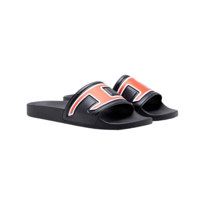 Mayemi D 2 | The <em>Diesel SA-Mayemi D Sandal Black</em> combines sleek, modern style with everyday comfort, featuring a minimalist design and subtle Diesel branding for an understated yet edgy look. Crafted from high-quality synthetic materials, these sandals offer a cushioned footbed and lightweight construction, ensuring lasting comfort for all-day wear. With a durable, textured sole providing excellent grip, these versatile sandals are perfect for both casual outings and relaxed summer adventures, effortlessly complementing any outfit.