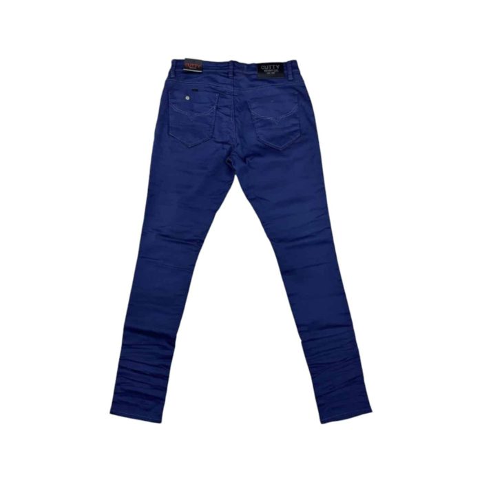 204 56 B | The Cutty Jeans in Root Electric Blue feature a striking, vibrant color that adds a bold yet versatile touch to any wardrobe, making them perfect for a range of casual and semi-formal occasions. Crafted from a premium cotton blend with just the right amount of stretch, these jeans provide a comfortable, tailored fit that moves with you while retaining their shape and smooth silhouette over time. With their modern slim fit, classic five-pocket styling, and durable construction, the Cutty Jeans in Root Electric Blue combine eye-catching style, practicality, and long-lasting quality in one standout piece.