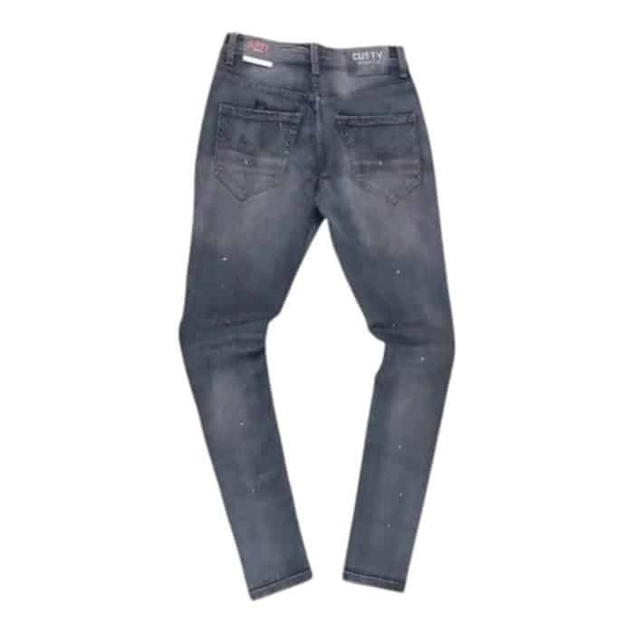 204 73 C | The Cutty Jeans Sabian Dirty Ink combines a unique, distressed wash with a slim, straight-leg fit, creating a modern, edgy look that’s perfect for everyday wear. Crafted from a premium cotton blend with just the right amount of stretch, these jeans offer both comfort and durability, maintaining their shape throughout the day. Versatile enough for casual or smart-casual outfits, the Sabian Dirty Ink’s distinctive finish and tailored fit make it an essential piece for anyone seeking a stylish, functional addition to their wardrobe.