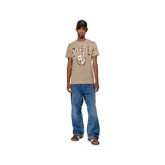 862 69DD | <ul class="a-unordered-list a-vertical a-spacing-mini"> <li class="a-spacing-mini"><span class="a-list-item">t-shirt;crew neck;man,diesel;casual</span></li> <li class="a-spacing-mini"><span class="a-list-item">100% Cotton</span></li> <li class="a-spacing-mini"><span class="a-list-item">Machine Wash</span></li> <li class="a-spacing-mini"><span class="a-list-item">Fastening: Pull On</span></li> <li class="a-spacing-mini"><span class="a-list-item">Collar Style: Crew neck</span></li> <li class="a-spacing-mini"><span class="a-list-item">Modern</span></li> <li class="a-spacing-mini"><span class="a-list-item">Regular Fit</span></li> </ul>