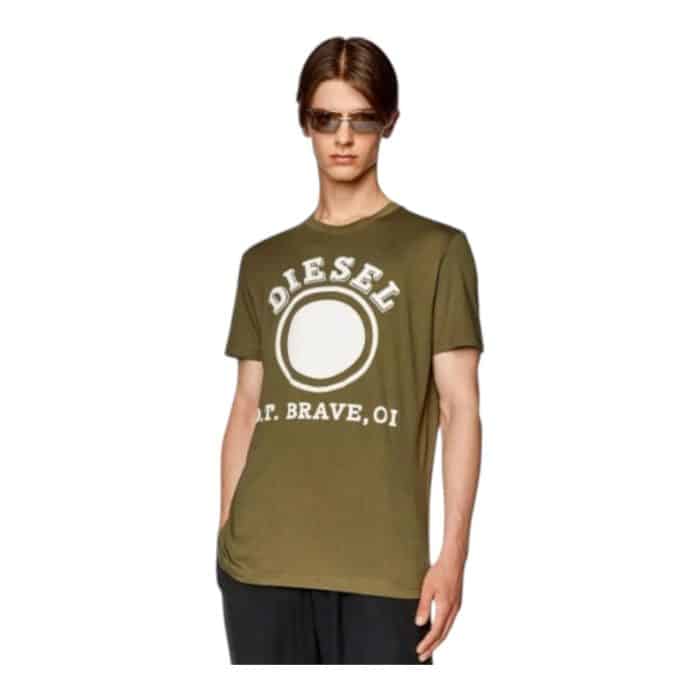 862 73 B | The Diesel T-Shirt T-Diegor K64 Brave Olive combines modern style with everyday comfort, crafted from premium cotton for a soft, breathable, and durable fit. Its unique Brave Olive shade and classic crew neck design are accented by subtle Diesel branding, offering a minimalist yet bold look that stands out effortlessly. Perfect for pairing with jeans, shorts, or layered under a jacket, this versatile t-shirt adapts seamlessly to both casual and smart-casual outfits, ensuring style and practicality for any occasion.