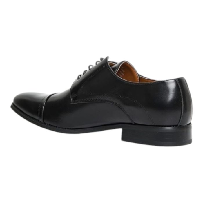 970 16 D | The Gino Paoli Gerson Lace Up Black shoes blend timeless elegance with modern craftsmanship, making them an essential choice for the discerning man. Crafted from premium black leather with a sleek, polished finish, these lace-up shoes are designed to pair seamlessly with both formal and semi-formal attire. Featuring a cushioned insole for lasting comfort and a durable outsole for reliable traction, the Gerson Lace Up Black offers both style and support, perfect for long days that transition effortlessly into refined evenings.