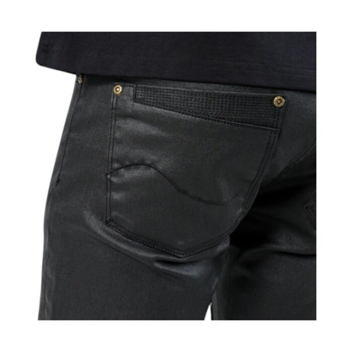 13 11 C | The Rossimoda Lorenzo Waxed Jeans Black is a premium blend of style and durability, featuring a sleek waxed finish that adds a subtle sheen while enhancing the deep black color, making it perfect for both casual and semi-formal occasions. Crafted from high-quality cotton with a touch of elastane, these slim-fit jeans provide exceptional comfort, flexibility, and breathability, ensuring a perfect fit that contours to your body while maintaining long-lasting shape retention. With practical five-pocket styling, a secure button-and-zip closure, and reinforced stitching for durability, these jeans offer both functionality and sophistication, making them a must-have staple for any modern wardrobe.